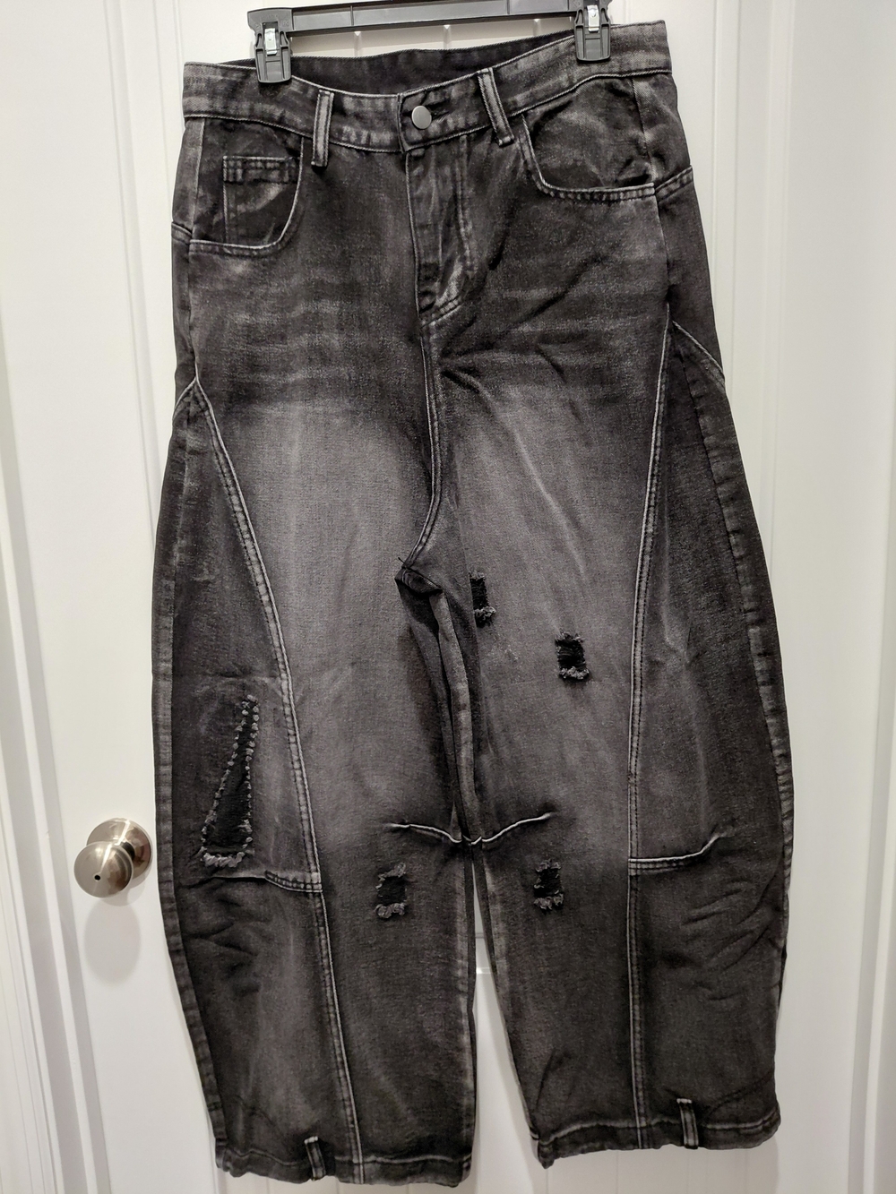 Men's Relaxed Black Washed Distressed Jeans #0975